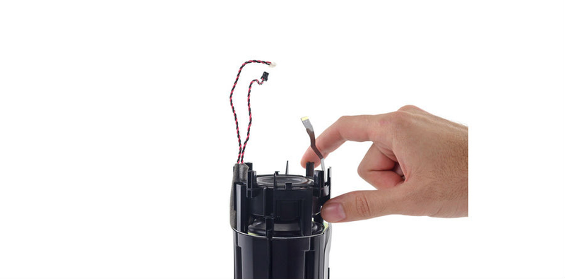 Illustration for article titled Amazon Echo Teardown: A Dark Tower of Voice Control